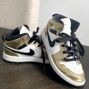 Kids nike Jordan 1 mids